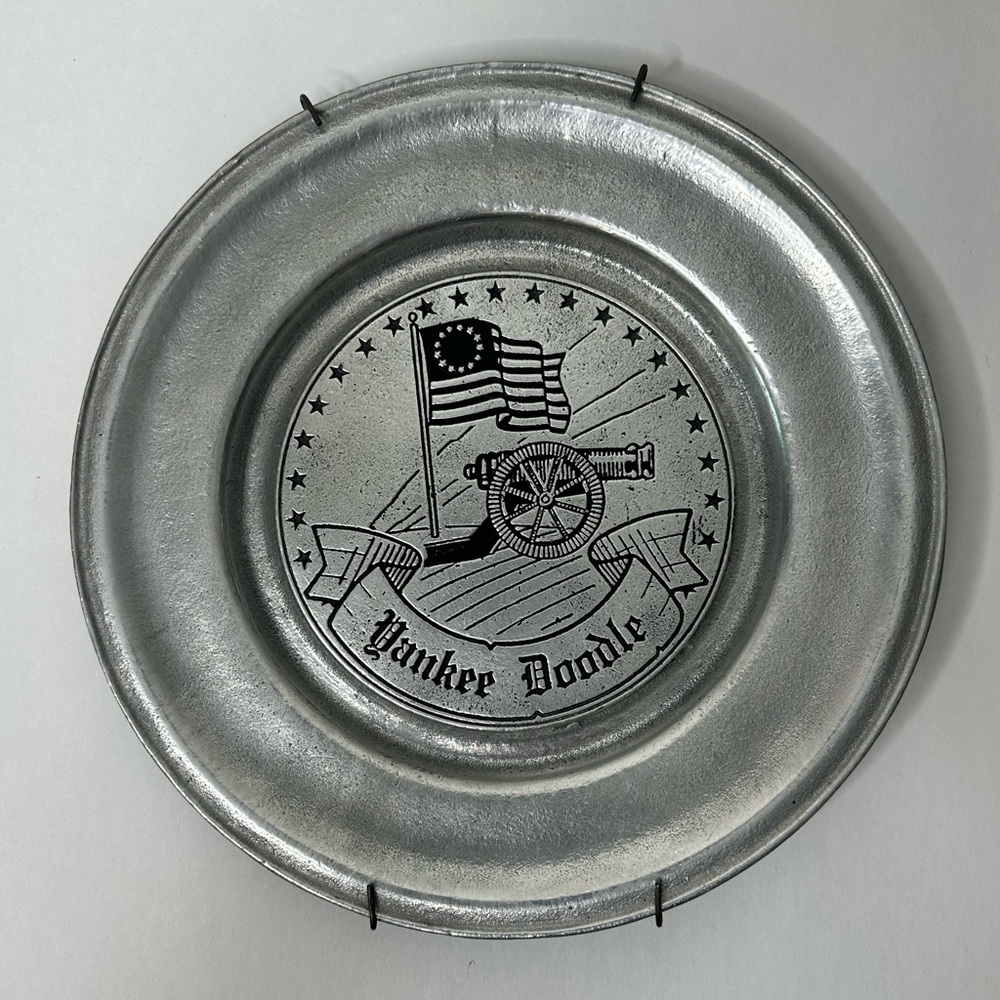Old Mill Ent. Yankee Doodle Pewter Plate Betsy Ross Flag Stars American‎ Rare